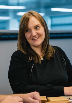 Shona-Holland_WEBSITE