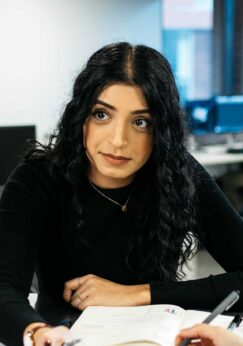 Muneebah-Shaheen_WEBSITE