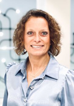 Natasha Clarke_Website