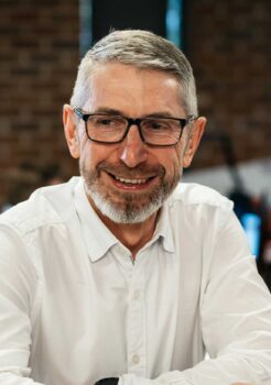 Jason-Steeples_WEBSITE