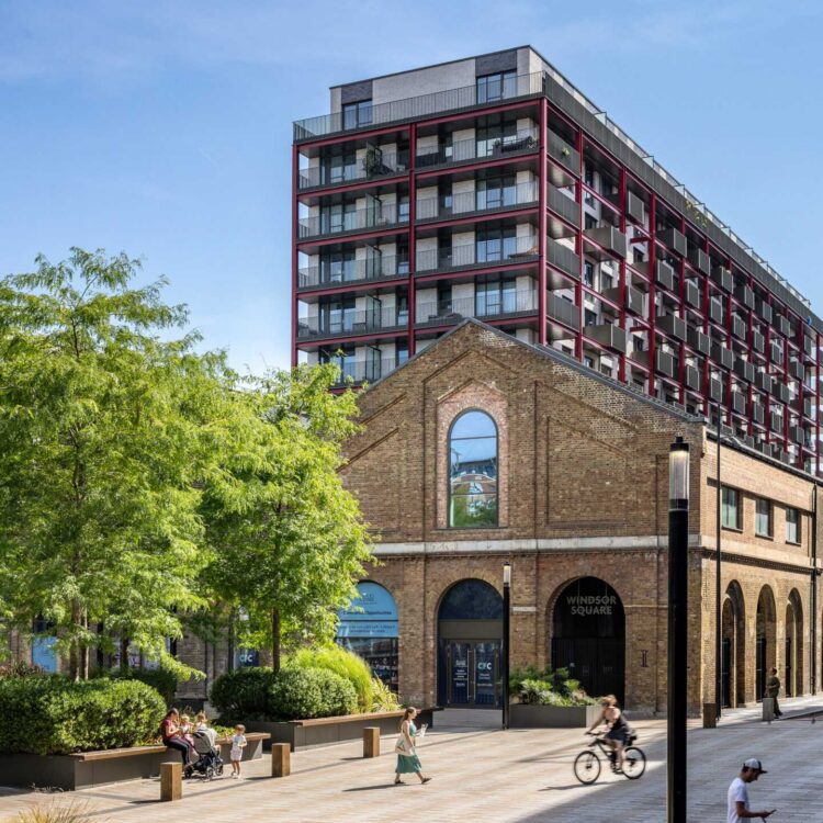 WindsorSquare_Hero_01_W3840xH2160