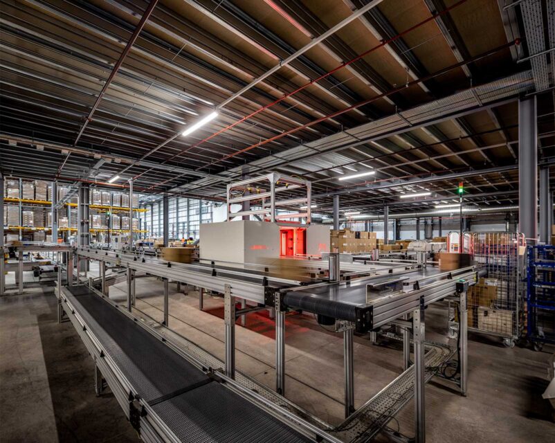 CLP_2Column_01_W1604xH1280px