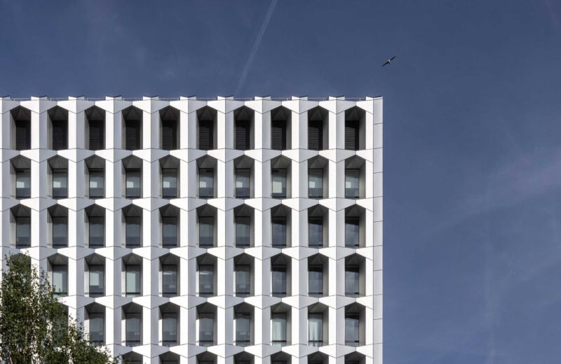 C&W_HexagonTower_001_RT