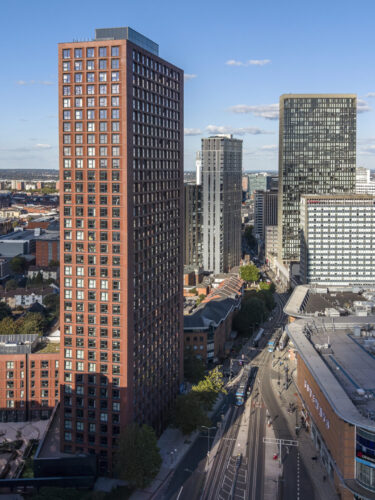 The_Square_Header_Image_3840x2160