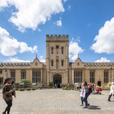 CW_HarpurCentre_01_2000px