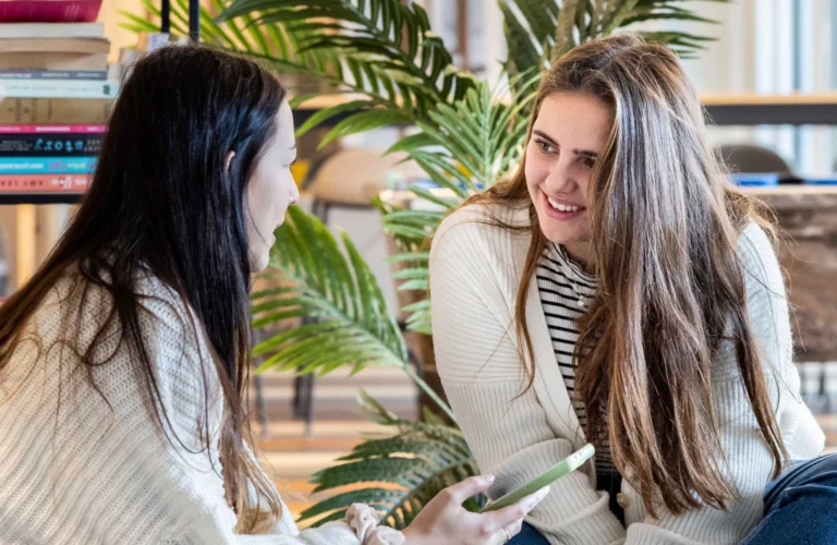 Student Living Parallax Images 1920px3