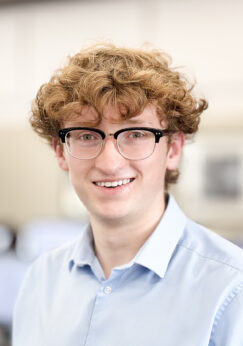 Jamie-Hewitt_WEBSITE_TEMP