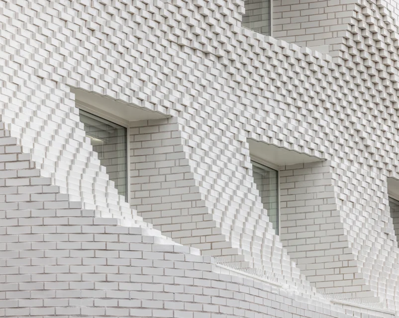 Dezeen shortrlisted – Insider post -04