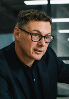 Tony-Mead_984x1400px