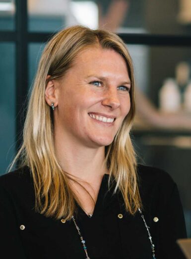 Suzanne Ross_corstorphine-wright-people-27jul21-123 Preferred