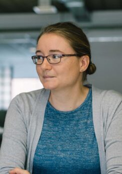 Liz Burns_corstorphine-wright-people-15sep21-158_WEB