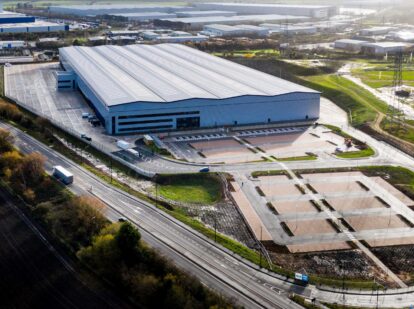 20201214readie28-SQUARE