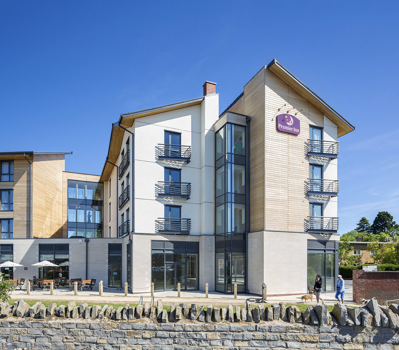 Premier_Inn_Stratford_03_1340