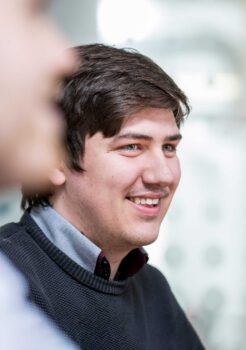 Phill Pell_V2I3328_WEBSITE